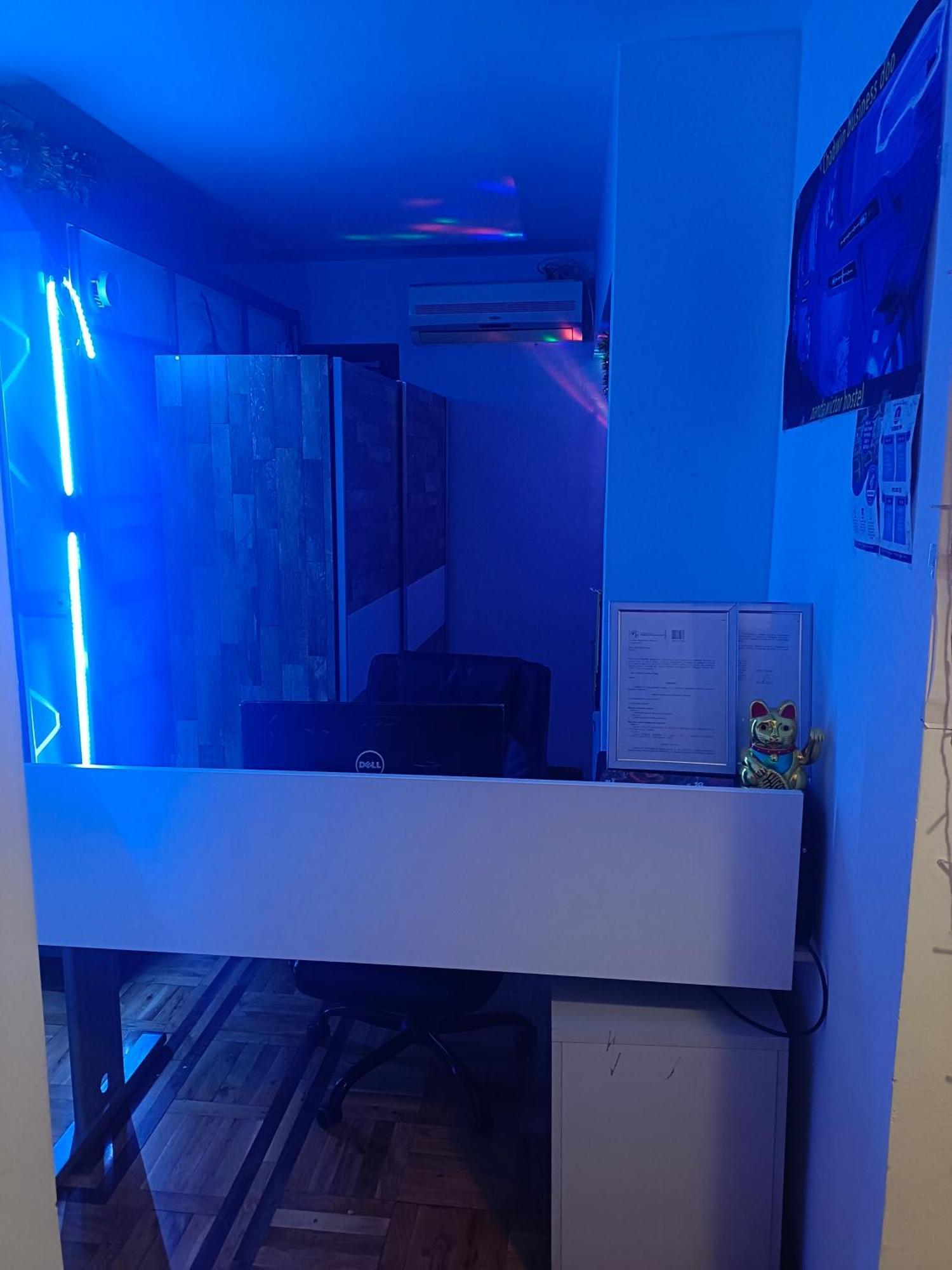 Panda Victor Space Capsule Hostel-Neo Nomad Belgrado Exterior foto